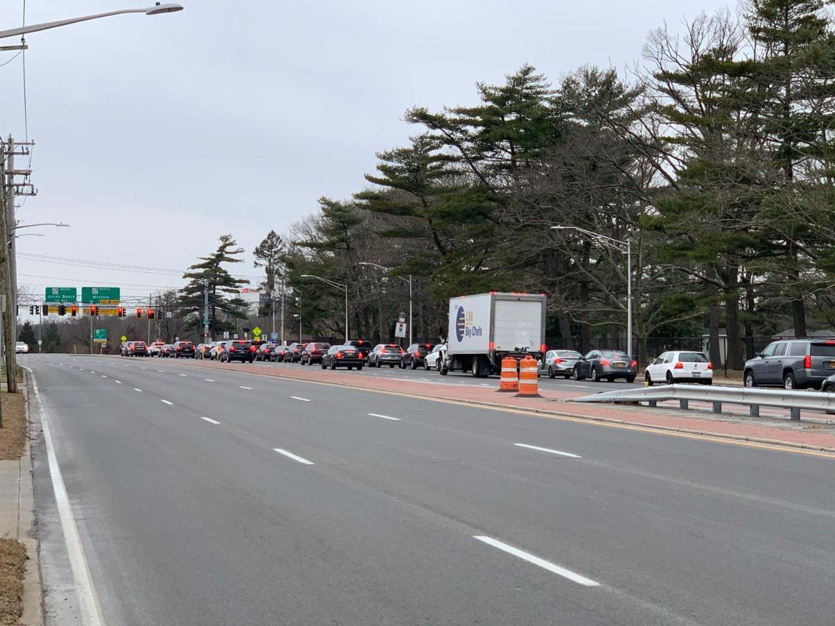 Coliseum Inn & Suites - Garden City Long Island East Meadow 외부 사진